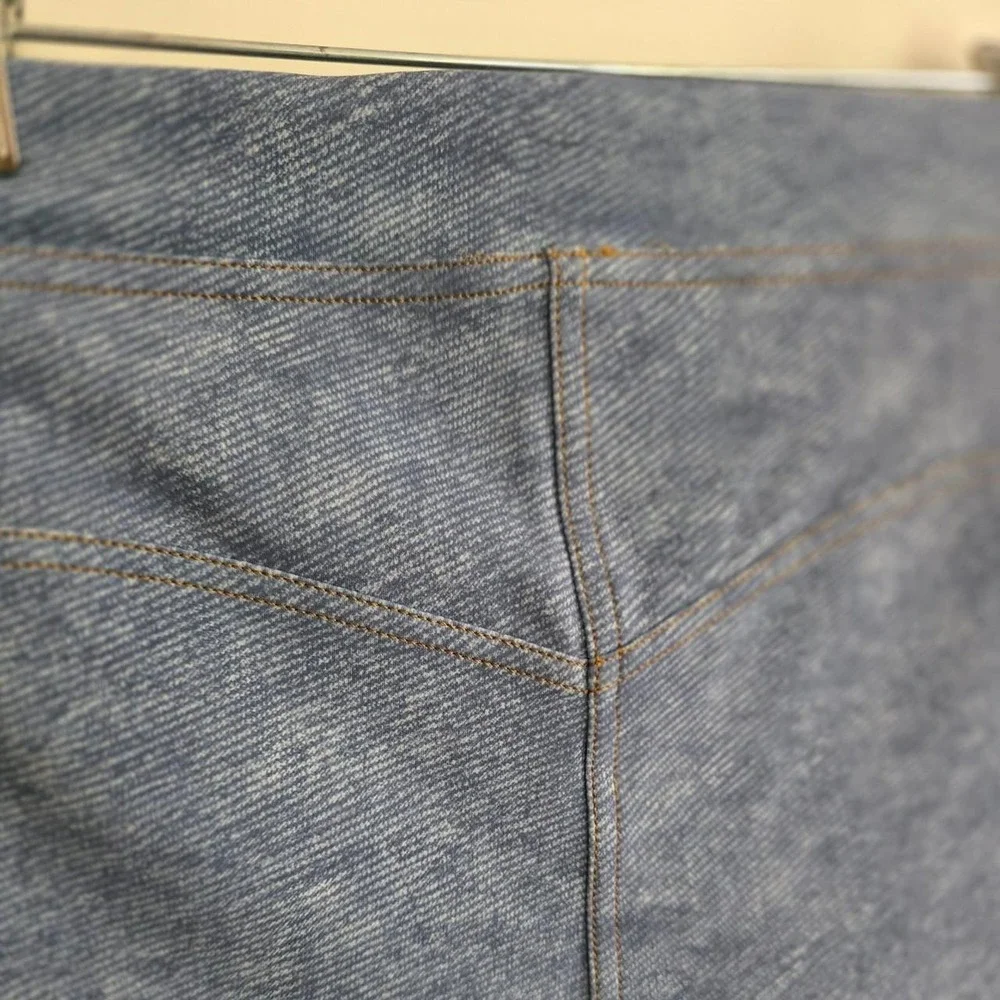 Lululemon Everlux Denim Print Super High Rise Blue shorts with a unique belt